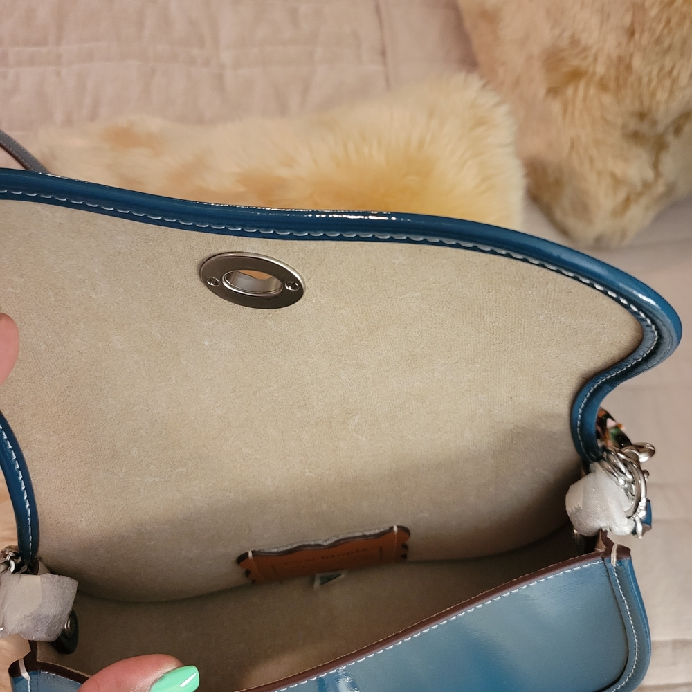 Coach Teal Patent Leather Shoulder Bag with Floral Chain Strap - Picture 3 of 5
